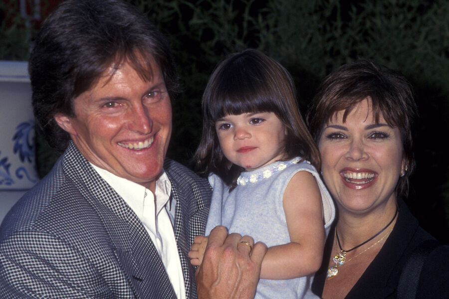 Брюс Дженнер, Крис Дженнер и их дочь Кендалл Дженнер, 1998&nbsp;год