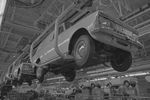 Автомобили «Москвич» на главном конвейере Автомобильного завода имени Ленинского комсомола, 1973 год