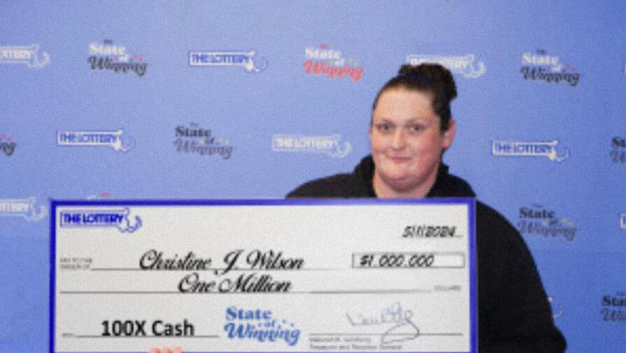 Женщина выиграла в лотерею 1 млн долларов дважды за три месяца