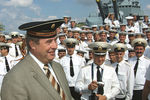 Председатель Госдумы РФ Геннадий Селезнев на гвардейском ракетном крейсере «Москва» в Севастополе, 2002 год