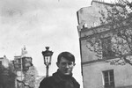 Пабло Пикассо на площади Равиньян, Монмартр, 1904 год