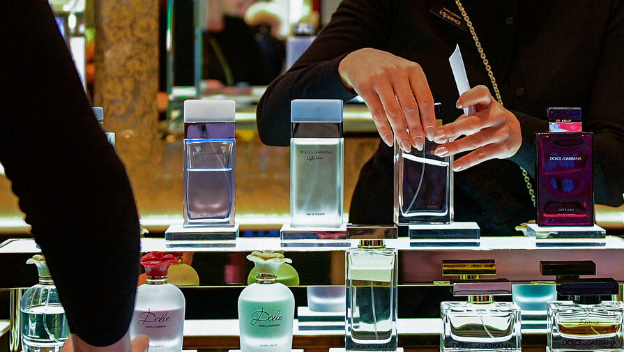 В ЦРПТ заявили, что средняя цена парфюмерной продукции в России поднялась на 17% в январе
