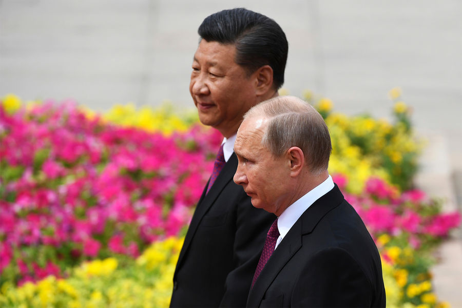Президент РФ Владимир Путин и председатель КНР Си Цзиньпин во время встречи в Пекине, 2022 год