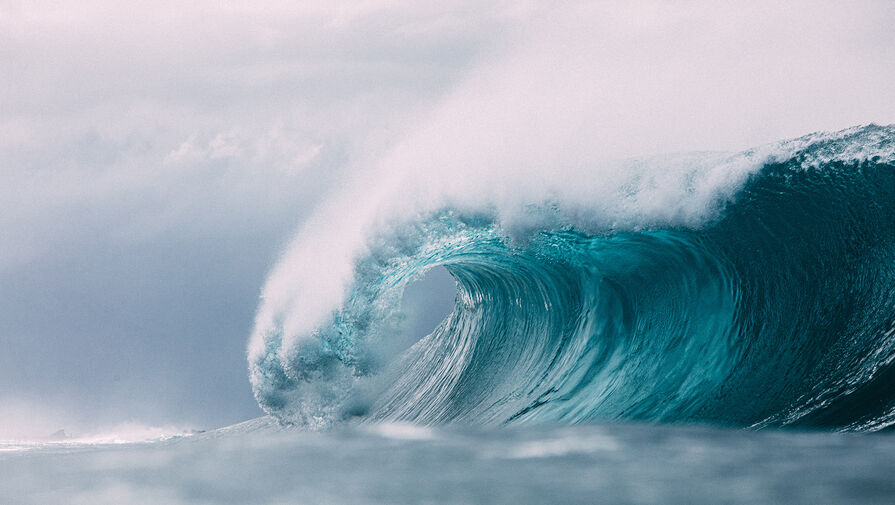 Ученые нашли связь между подводными оползнями и цунами