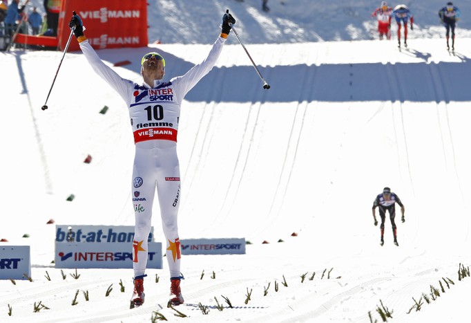Юхан Олссон на&nbsp;финише, а лучший из&nbsp;российских лыжников, Александр Легков, финишировал четвертым