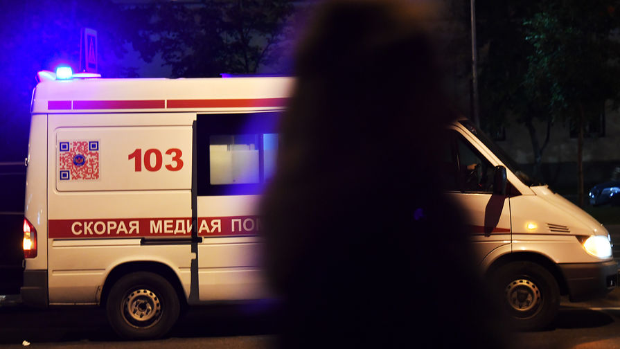 В Челябинской области грузовик врезался в фургон с людьми