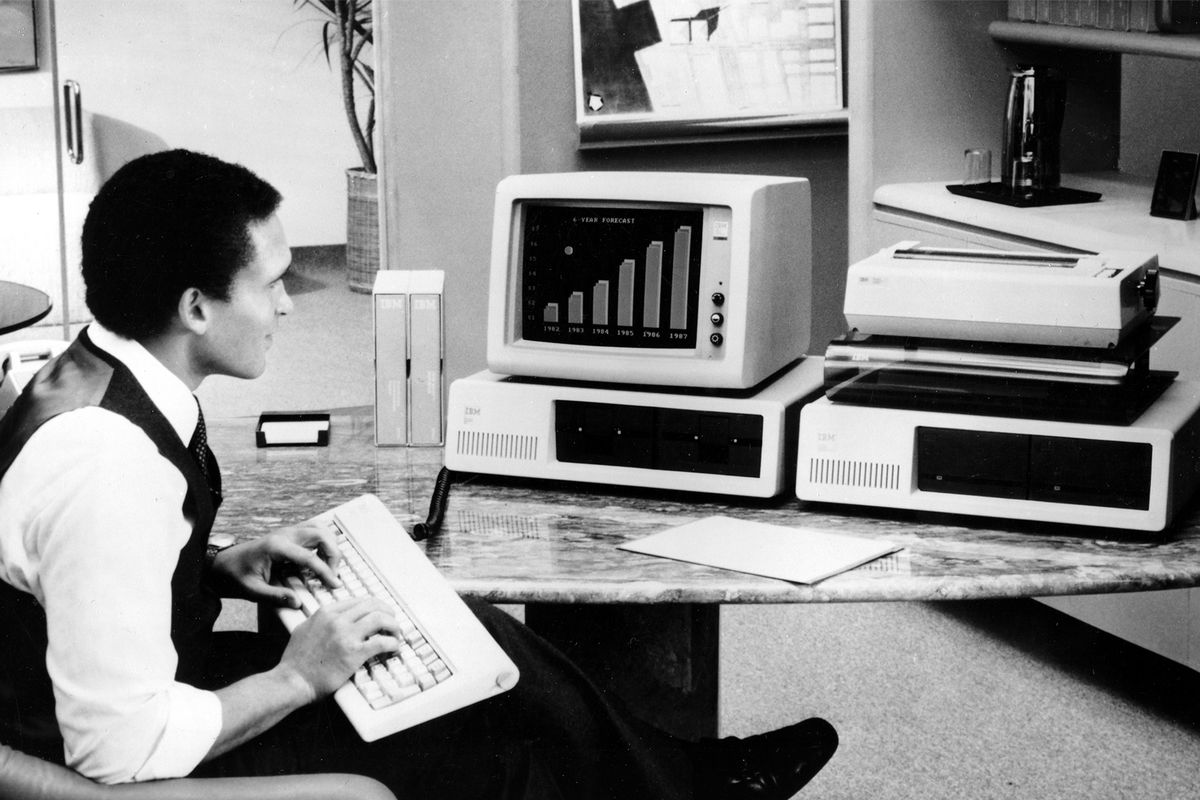 40 лет назад IBM представила первый массовый персональный компьютер -  Газета.Ru