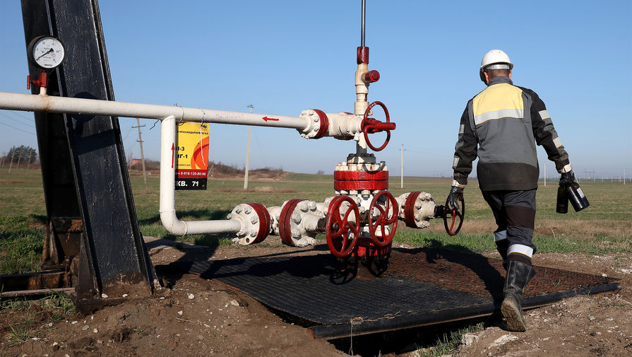 Bloomberg: Россия пробурила рекордное за 10 лет количество нефтяных скважин в 2022 году