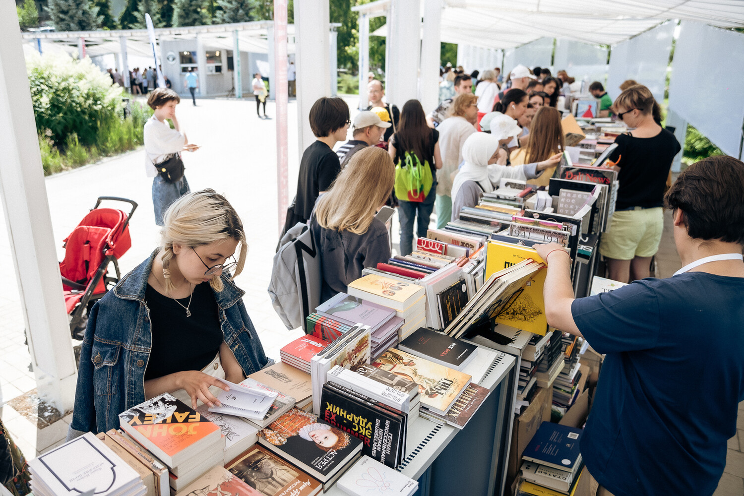 В Казани состоится Летний книжный фестиваль в арт-центре «Смена» -  Газета.Ru | Новости