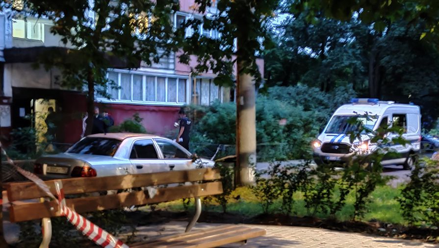 При взрыве в Москве погибли мужчина и подросток, еще один ребенок попал в реанимацию