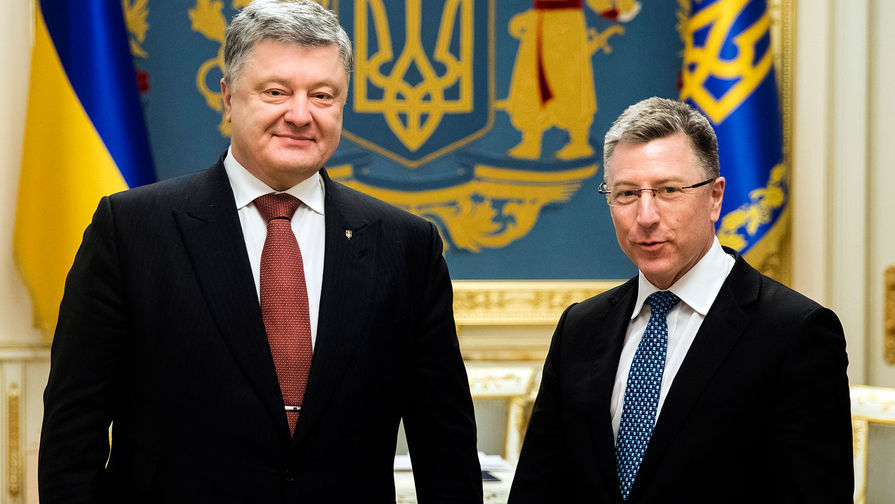 Президент Украины Петр Порошенко во время встречи со специальным представителем США по Украине Куртом Волкером, 2018 год