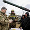 Порошенко объяснил важность летального оружия для Украины