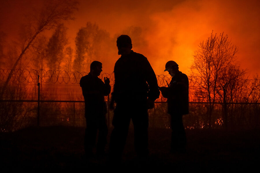 Тушение лесного пожара в&nbsp;районе СНТ &laquo;Дружба&raquo; Тюменской области