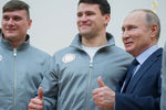 Владимир Путин во время встречи с российскими спортсменами – участниками XXIII Олимпийских зимних игр 2018, 31 января 2018 года 