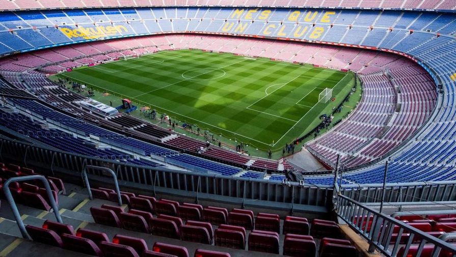 Барселона запретила игрокам смартфоны и необычные прически