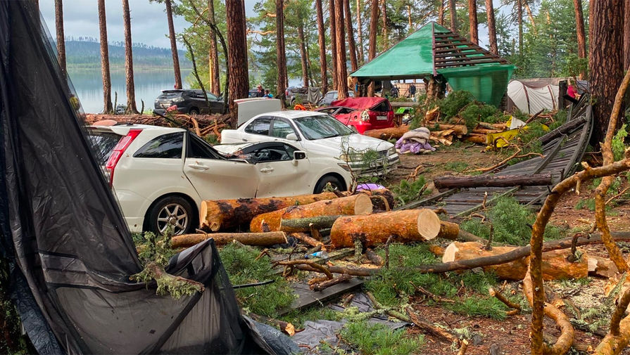Последствия падения деревьев у&nbsp;озера Маслеево в&nbsp;Дзержинском районе Красноярского края, 5 июля 2020 года