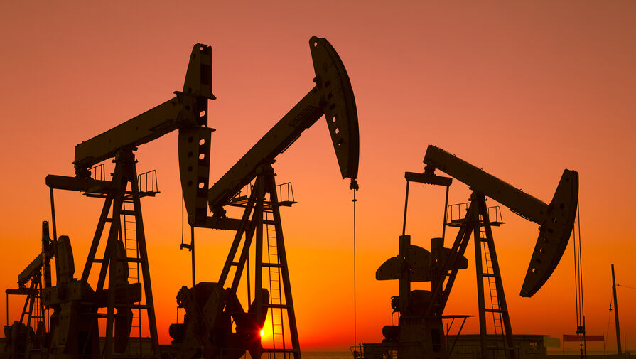 Цена нефти Brent опускалась ниже $74 за баррель