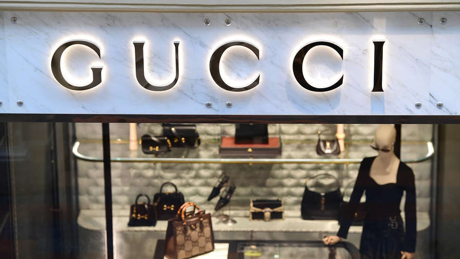 Полиция провела обыски в нескольких зданиях дома моды Gucci в Милане
