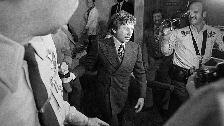 Режиссер Роман Полански покидает суд в Санта-Монике, Калифорния, сентябрь 1977 года