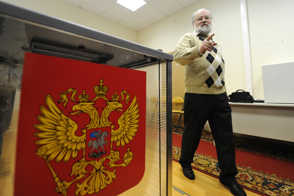 Владимир Чуров после встречи с&nbsp;фотокорреспондентами ведущих СМИ, 2012&nbsp;год