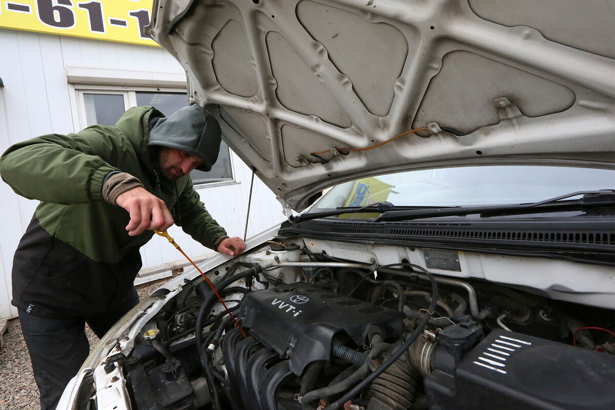 Россиян предупредили об опасности покупки дешевых авто с небольшим пробегом  - Газета.Ru | Новости