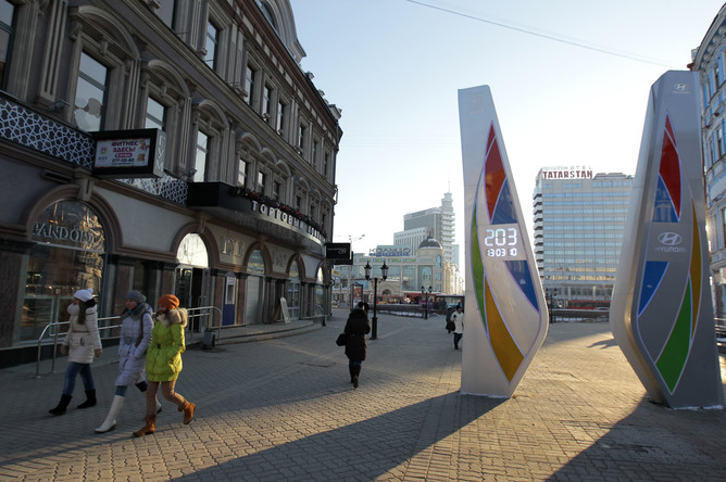 Стела в центре Казани отсчитывает время до начала Универсиады