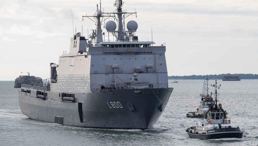 Военный корабль НАТО вошел в Балтийское море