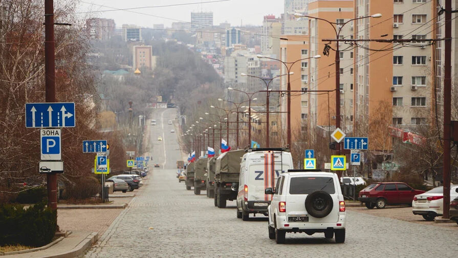 Студенты устроили автопробег в честь годовщины воссоединения Крыма с Россией