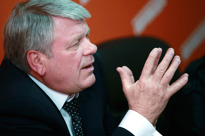 Валерий Зеренков попросил заменить его на посту губернатора через год после назначения