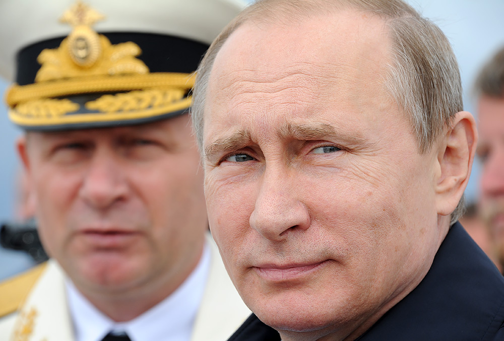 Президент России Владимир Путин на праздновании Дня Военно-морского флота России в Балтийске