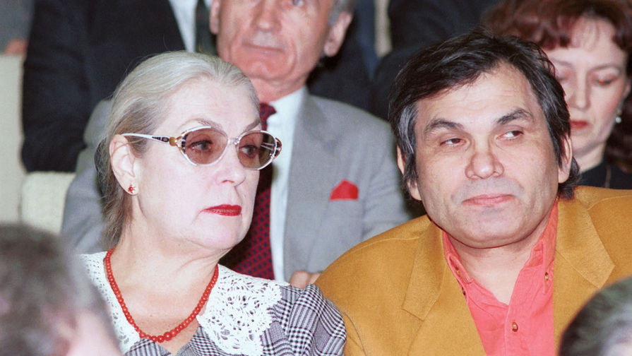 Лидия Федосеева-Шукшина и Бари Алибасов, 1996 год 