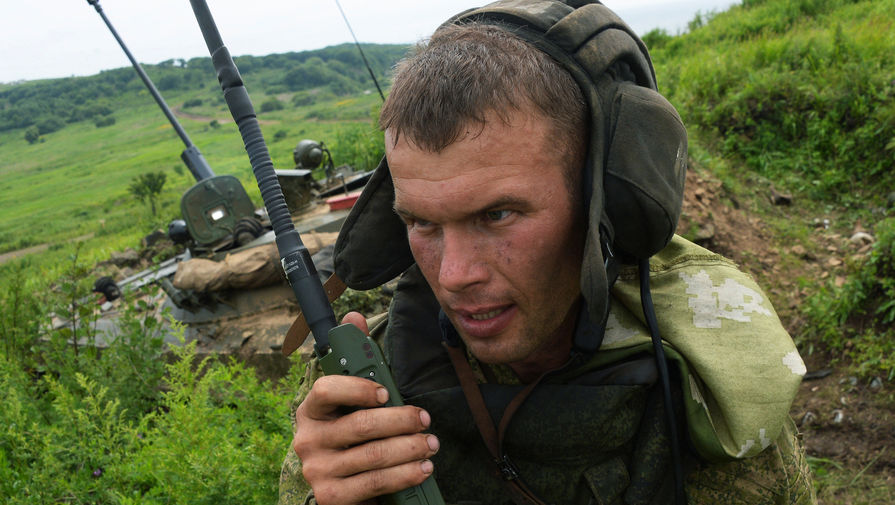 В ВСУ объяснили, почему украинским солдатам не дают рации