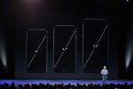 Фил Шиллер представляет новый iPhone 6