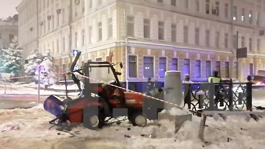 Прокуратура взяла на контроль дело о ДТП со снегоуборочной машиной в Москве