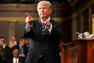 Дональд Трамп во время обращения к конгрессу