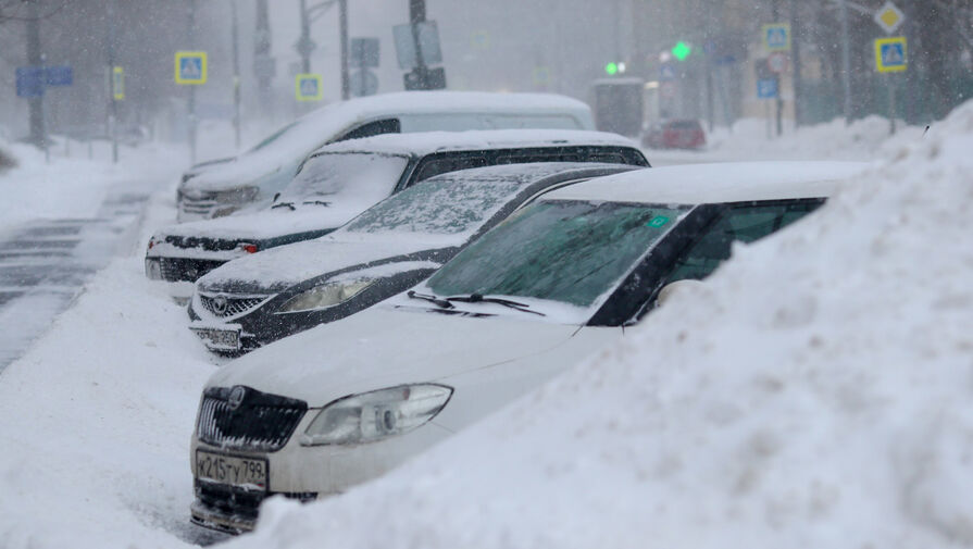Россиянам назвали неисправности, которые возникнут из-за пробуксовки автомобиля в снегу