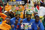 Эти болельщики рады, что турнир перенесли в ЮАР