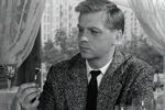Анатолий Кузнецов в фильме «Дайте жалобную книгу» (1965)