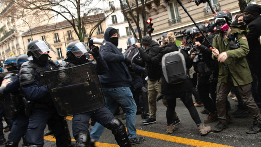 В МВД Франции оценили число участников протестов
