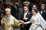 Во время церемонии венчания потомка династии Романовых Георгия Михайловича с гражданкой Италии Ребеккой Беттарини в Исаакиевском соборе, 1 октября 2021 года