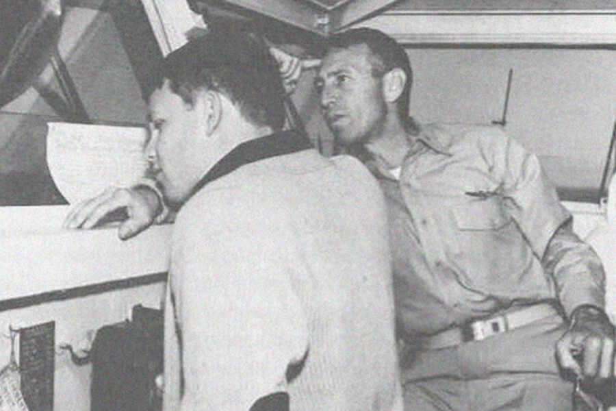 Джим Моррисон с отцом Джорджем, 1964 год