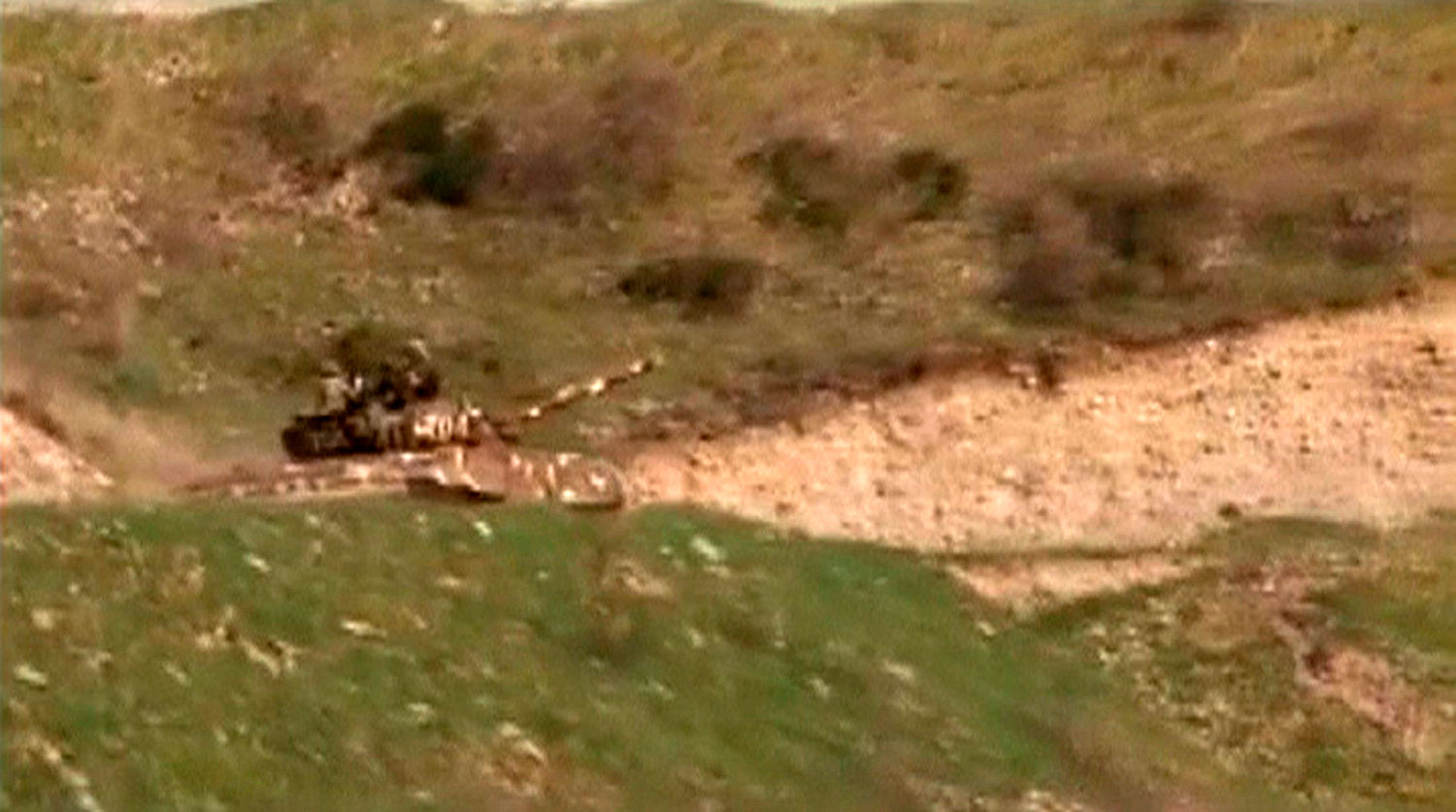 В зоне карабахского конфликта начались боевые столкновения