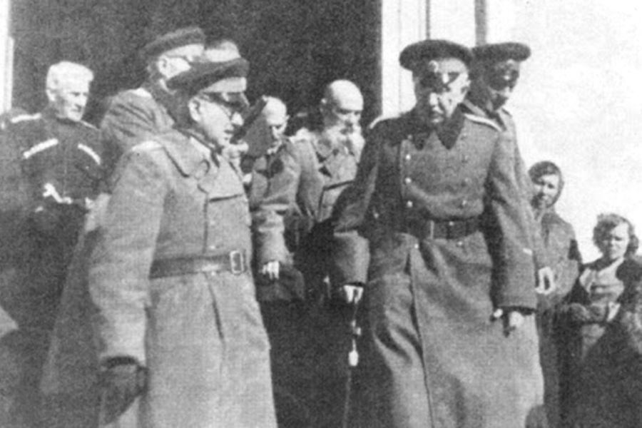 Встреча генерала Доманова с генералом П.Н. Красновым, сентябрь 1943 года