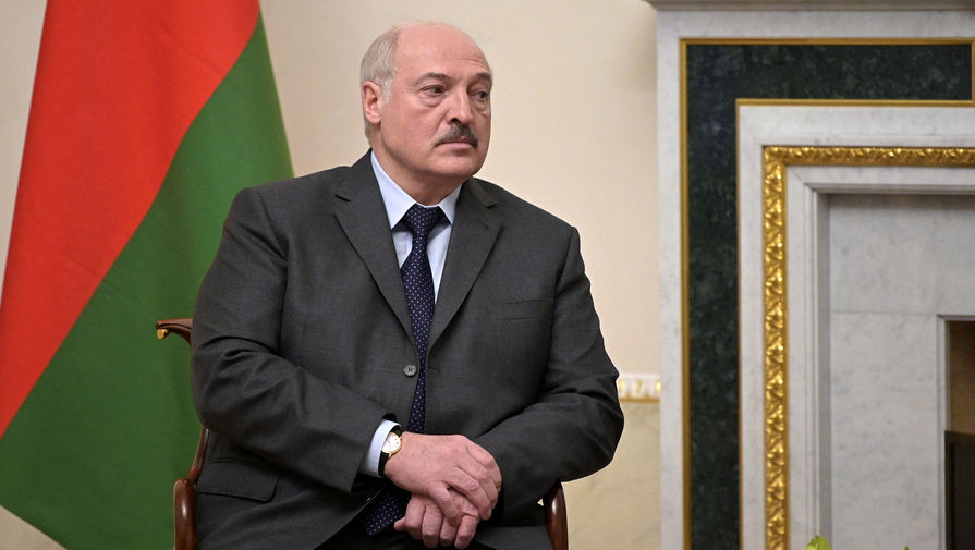 Президенты Белоруссии и Франции проводят телефонный разговор