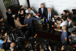 Владимир Чуров общается с журналистами, 2013 год 