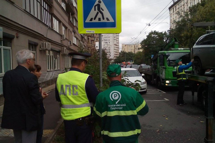 Эвакуация на&nbsp;улице Фадеева