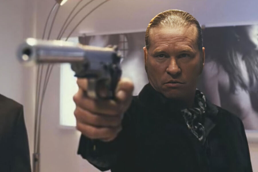 Актер Вэл Килмер в&nbsp;фильме &laquo;Макгрубер&raquo;, 2010&nbsp;год