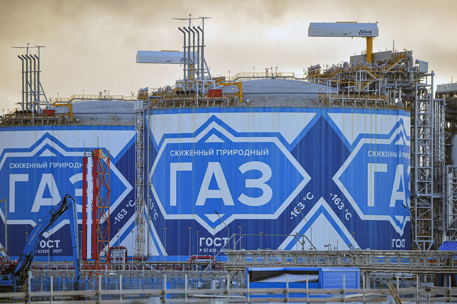 «Ъ»: «Газпром» может установить российские турбины для СПГ-завода на Балтике