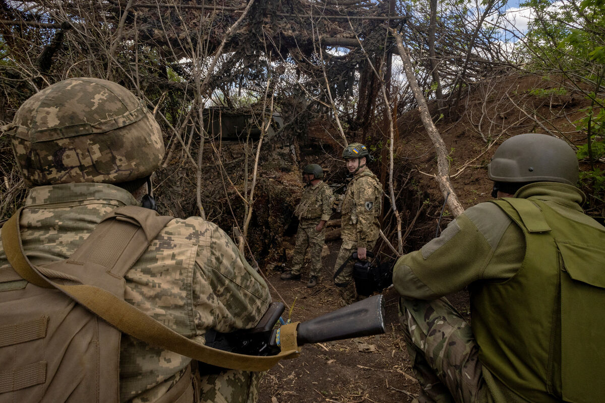 Военный эксперт рассказал об усилиях ВСУ по сдерживанию ВС РФ в Харьковской  области - Газета.Ru | Новости