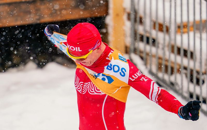 Александр Большунов после финиша последней гонки «Ски Тура»